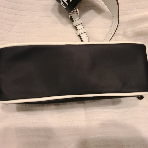 Michael Kors Connie Crossbody Camera Bag - Picture 3 of 12